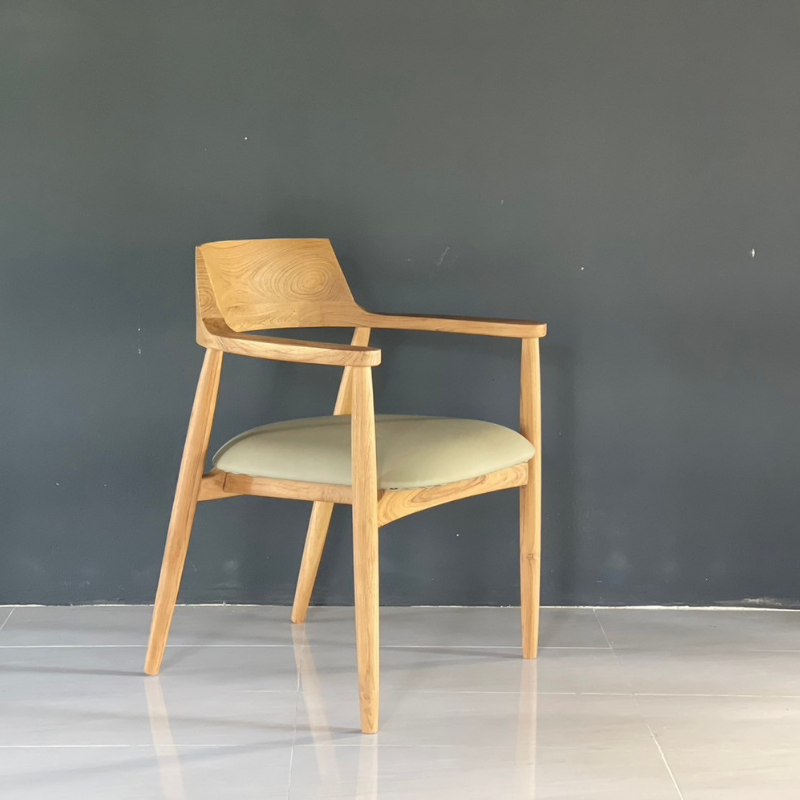 Wood Chair Volva